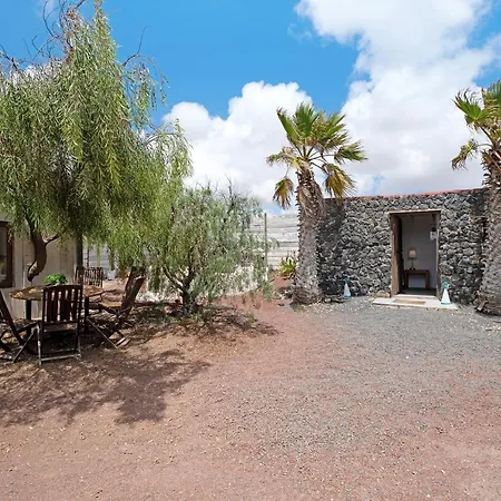 Aloe Art Semesterbostad *